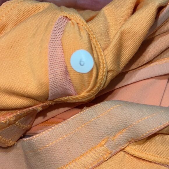 Lululemon Tone It Tank Creamsicle Pop Mesh Panels Pockets sz 6 - Picture 6 of 6